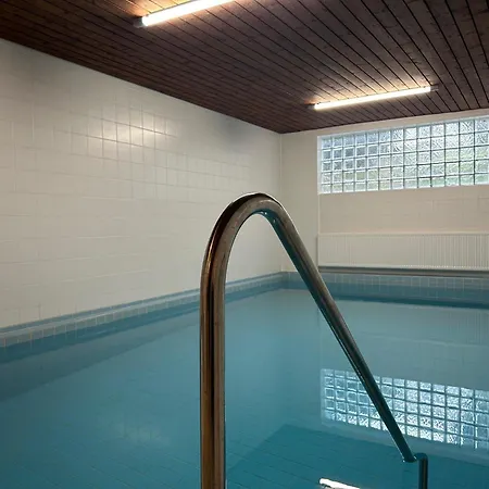 Gipfelblick Mit Hallenbad Und Sauna Bergen